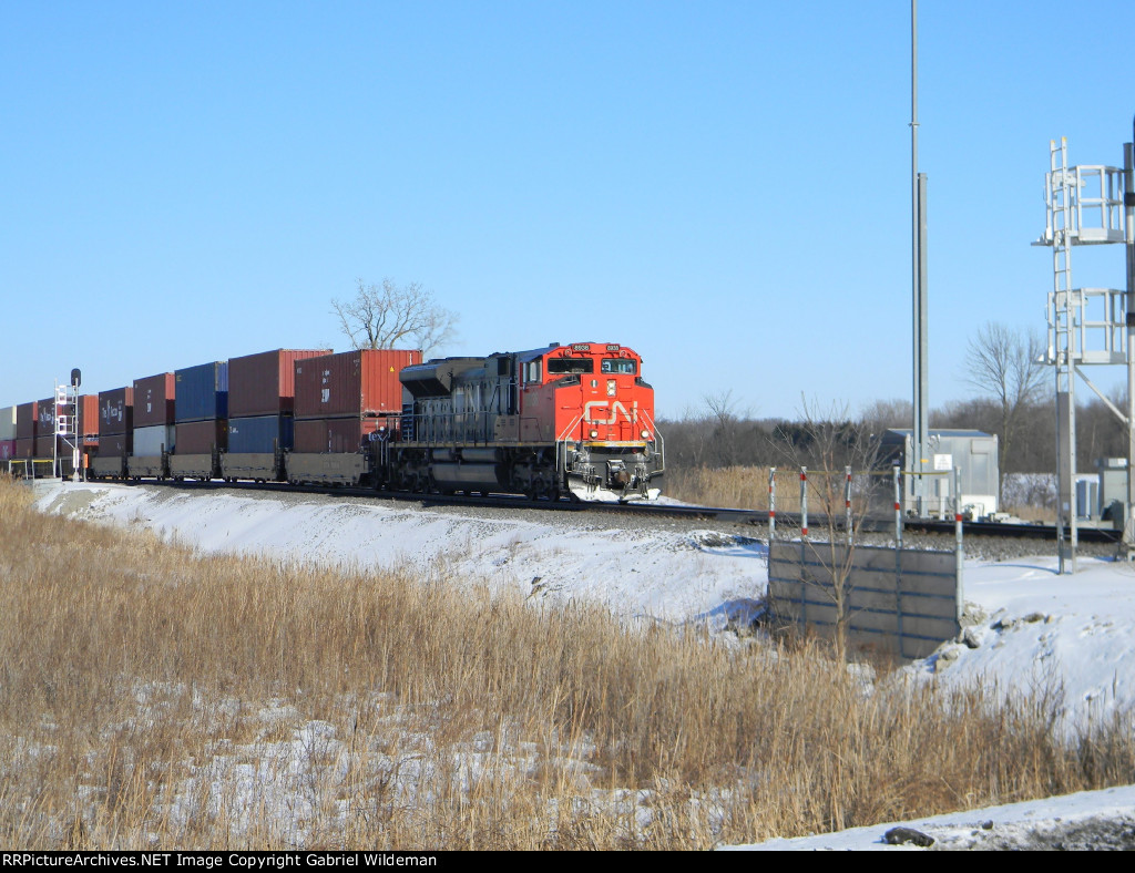 CN 8938